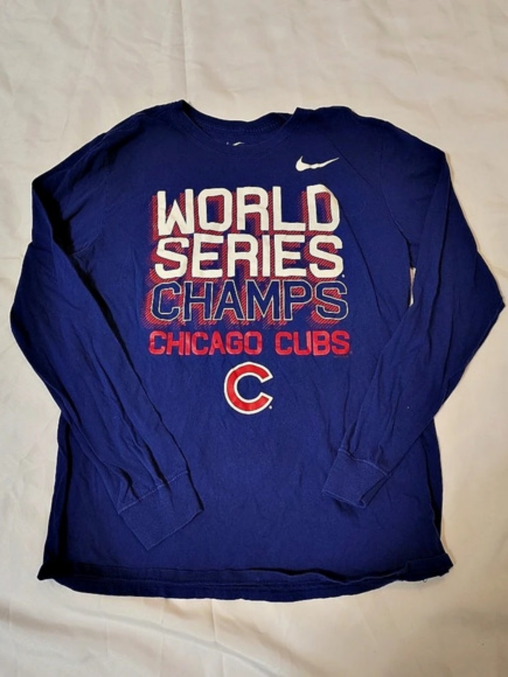 Nike Team The Nike Tee Chicago Cubs World Series Champs Long Sleeve Chicago Cubs